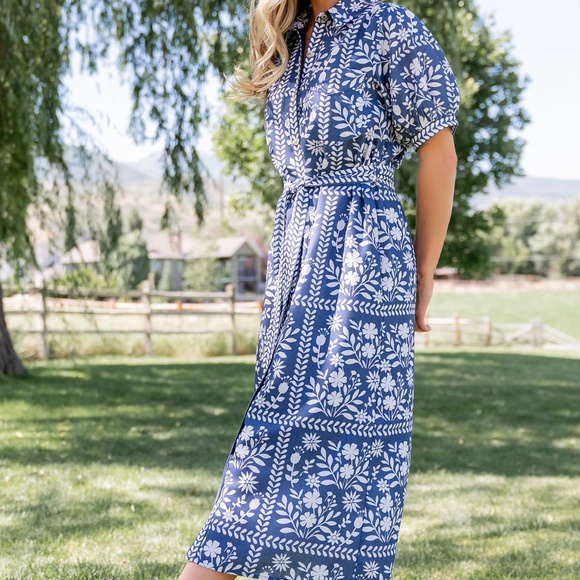 Baltic Born Karla Midi Dress | Deep Slate + White Floral Size XLXL - Picture 2 of 7